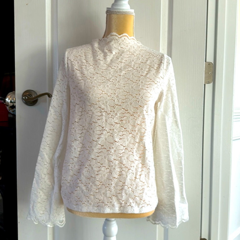 Banana Republic White Lace Blouse